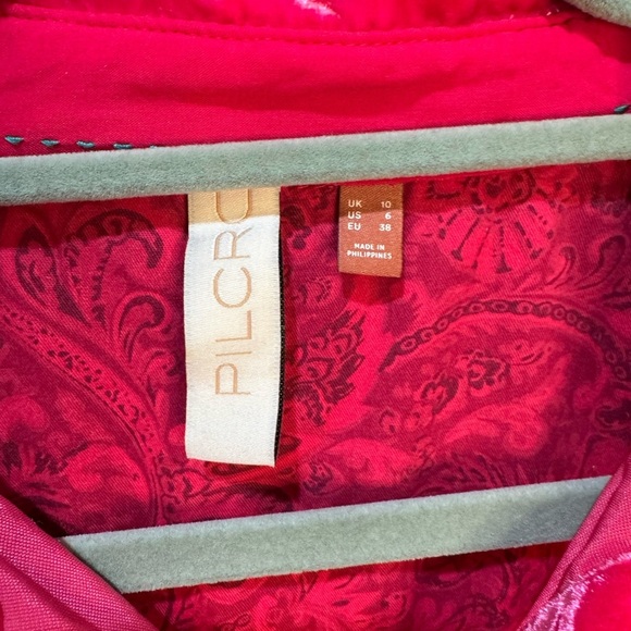 Anthropologie Pilcro Mara Relaxed Velvet Button Down Shirt Pink Size 6 - Picture 7 of 8